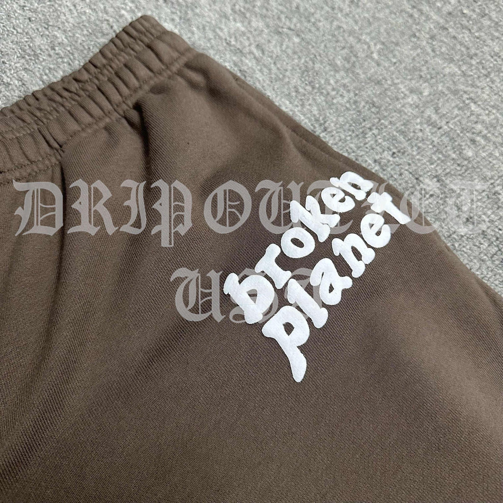 Broken Planet Joggers/Sweatpants - Brown