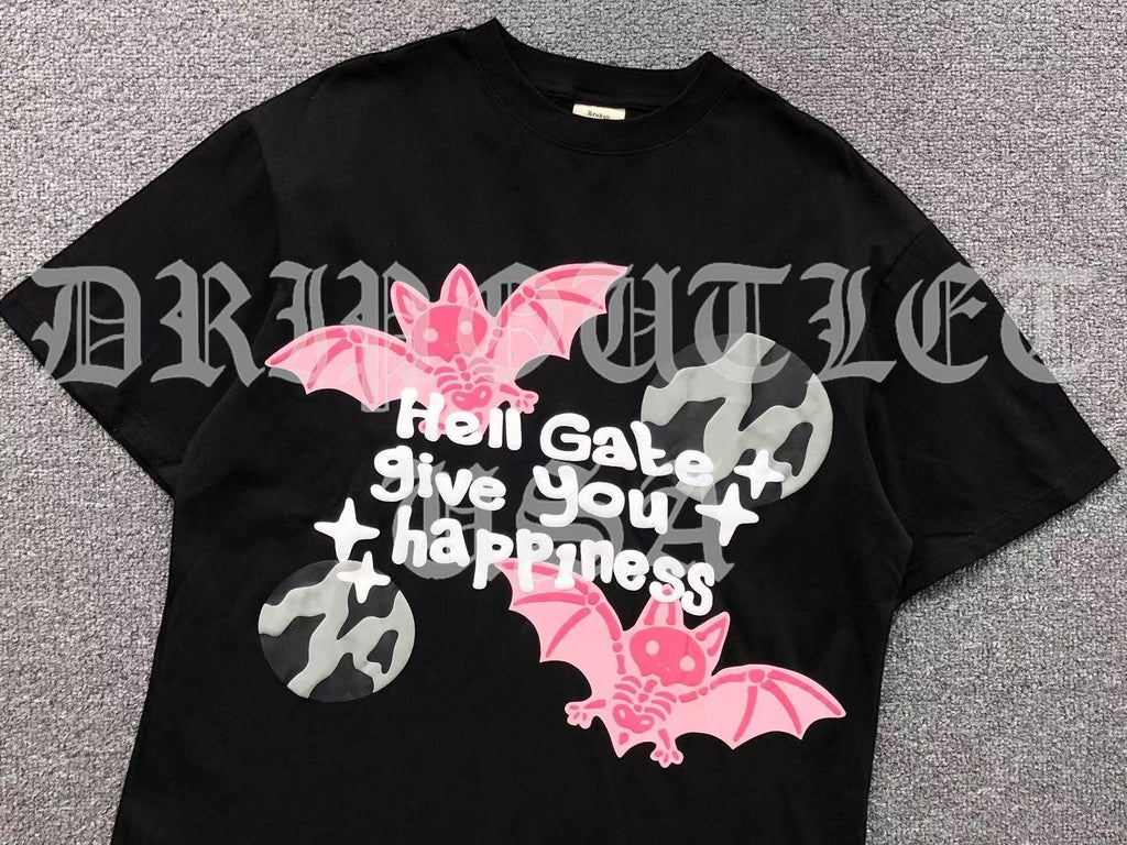 Broken Planet "Hell Gate Give You Happiness" Pink Bat Tee-Shirt - Black / Pink