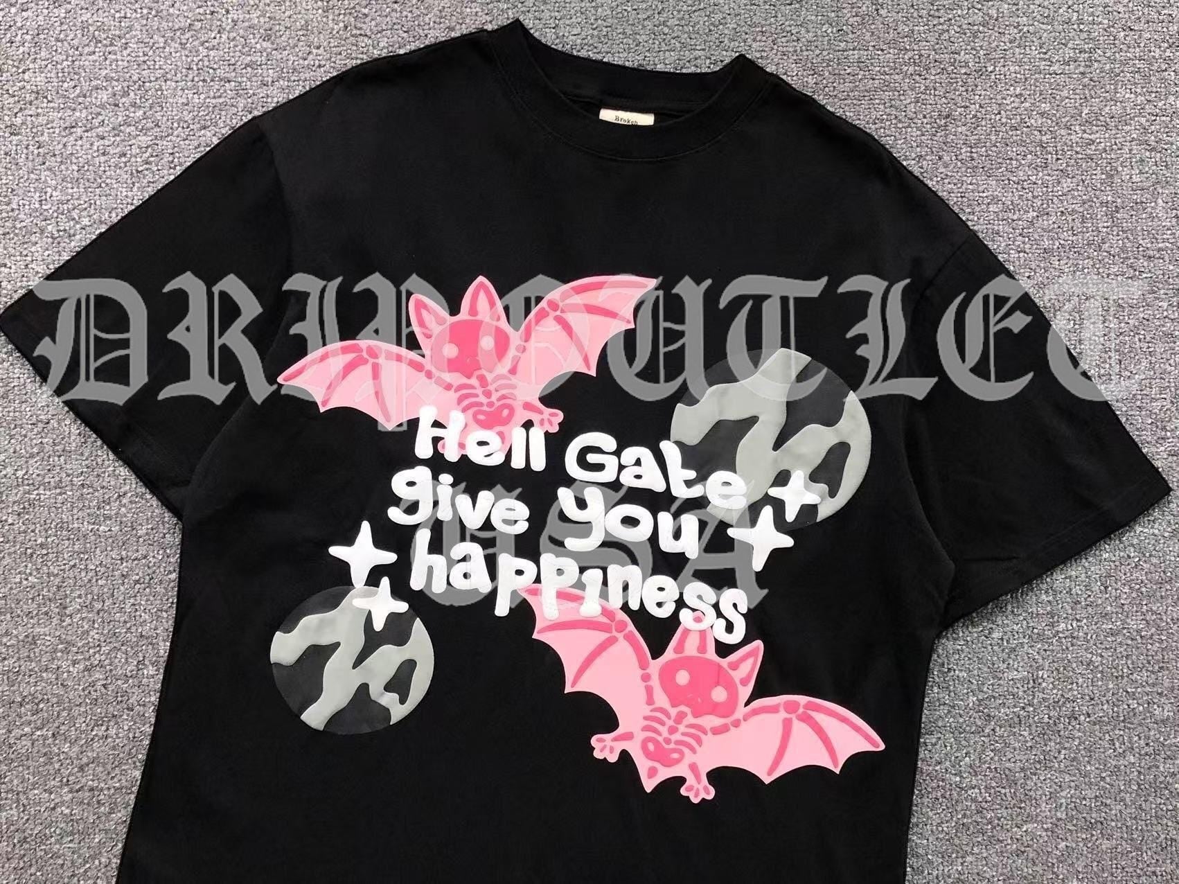 Broken Planet "Hell Gate Give You Happiness" Pink Bat Tee-Shirt - Black / Pink